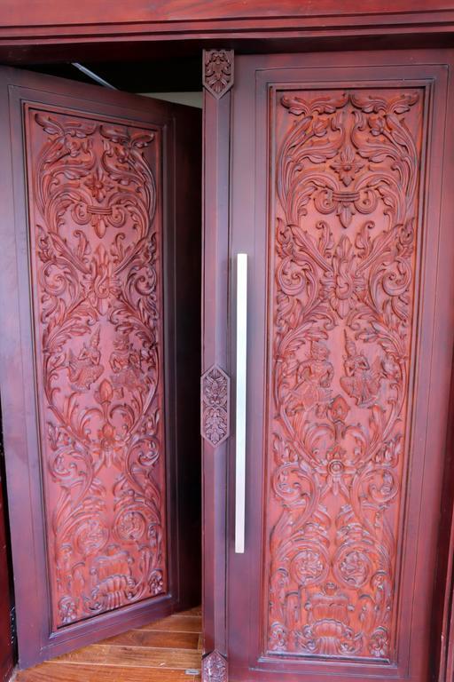 Arunreas Hotel Phnom Pen Exterior foto