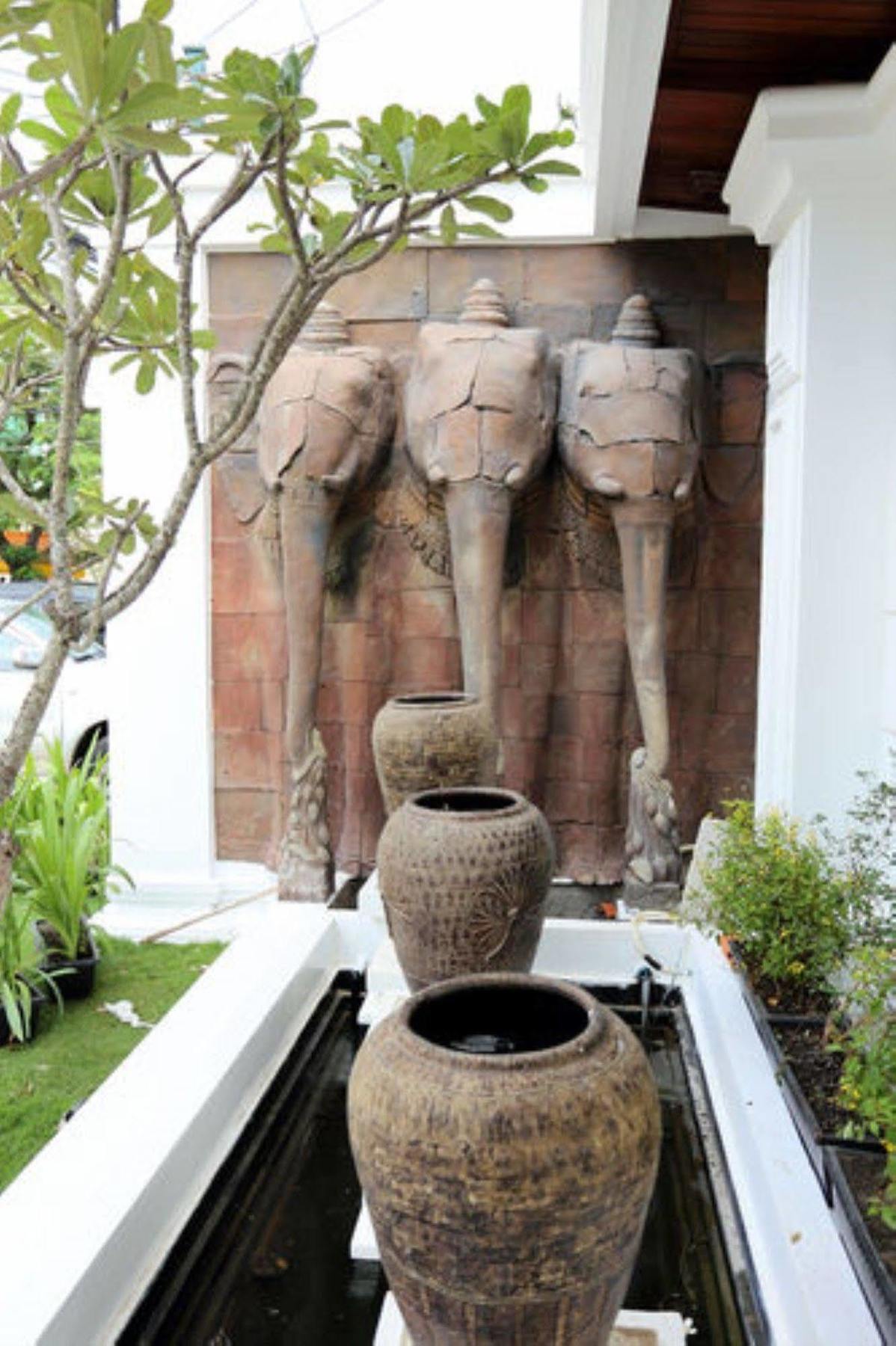 Arunreas Hotel Phnom Pen Exterior foto