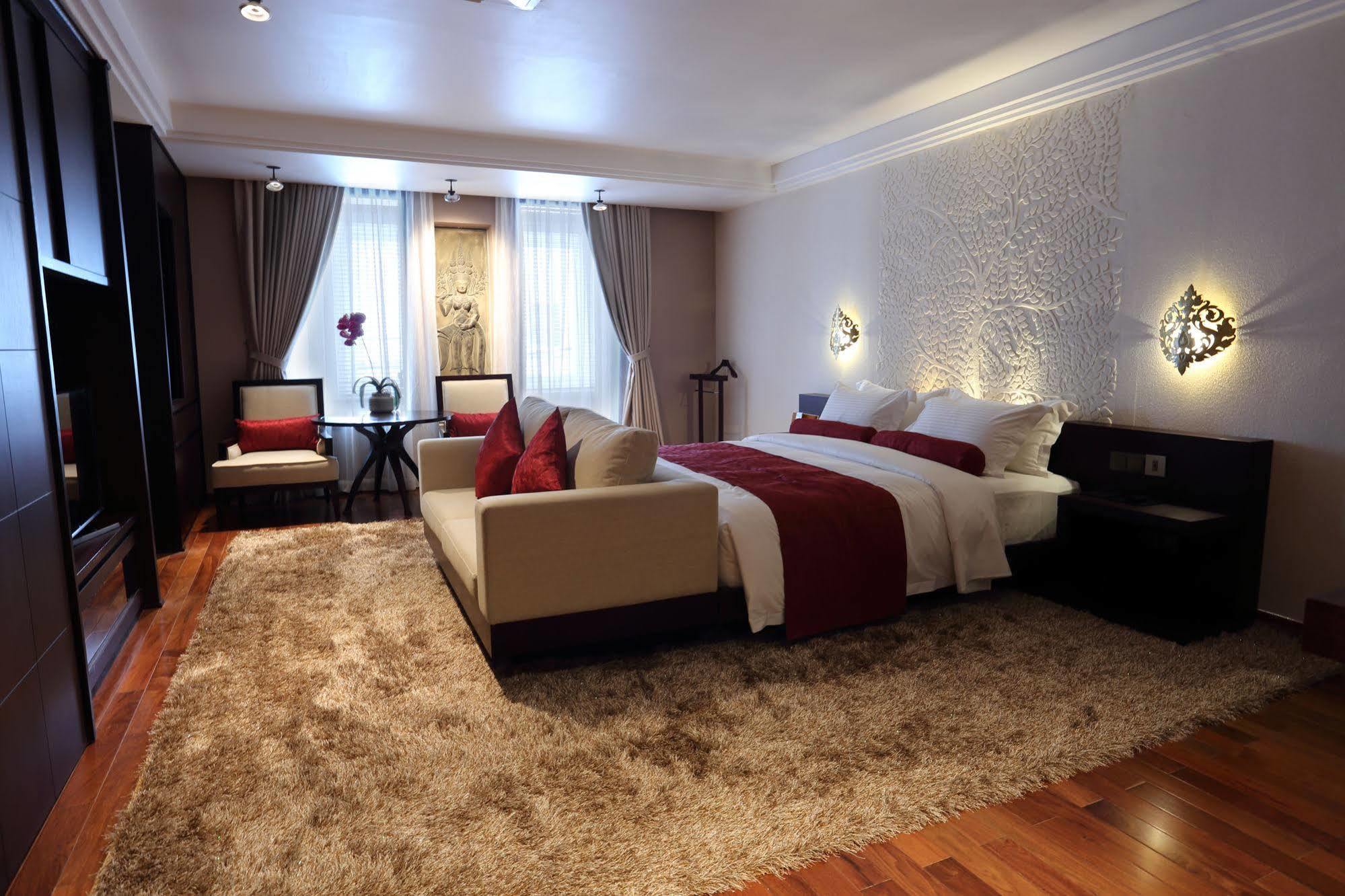 Arunreas Hotel Phnom Pen Exterior foto