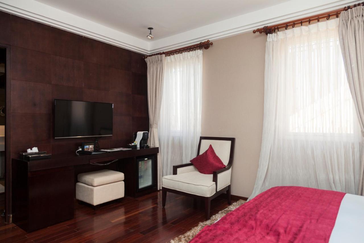 Arunreas Hotel Phnom Pen Exterior foto